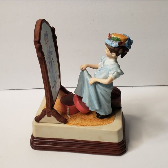 Norman Rockwell Music Box 